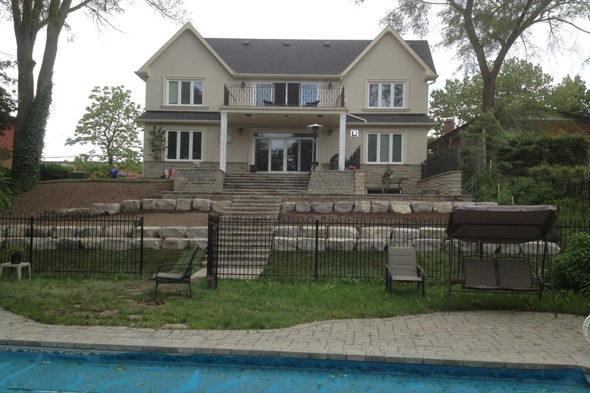 Toronto Stone Retaining Wall Design