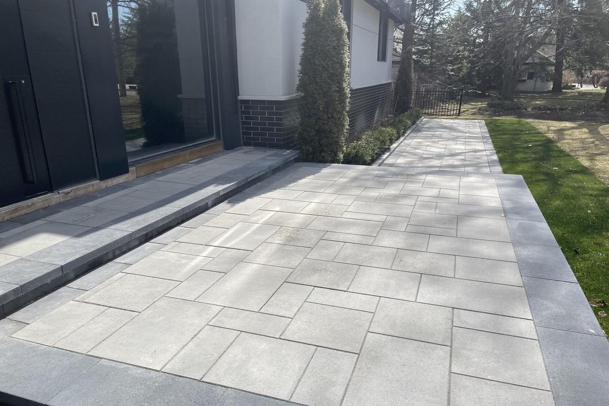 Stone Retaining Wall Ideas in Georgetown